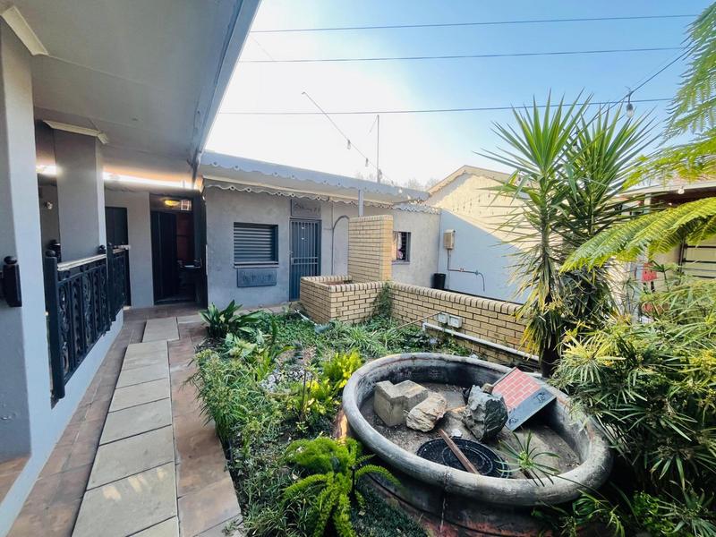 7 Bedroom Property for Sale in Benoni Central Gauteng