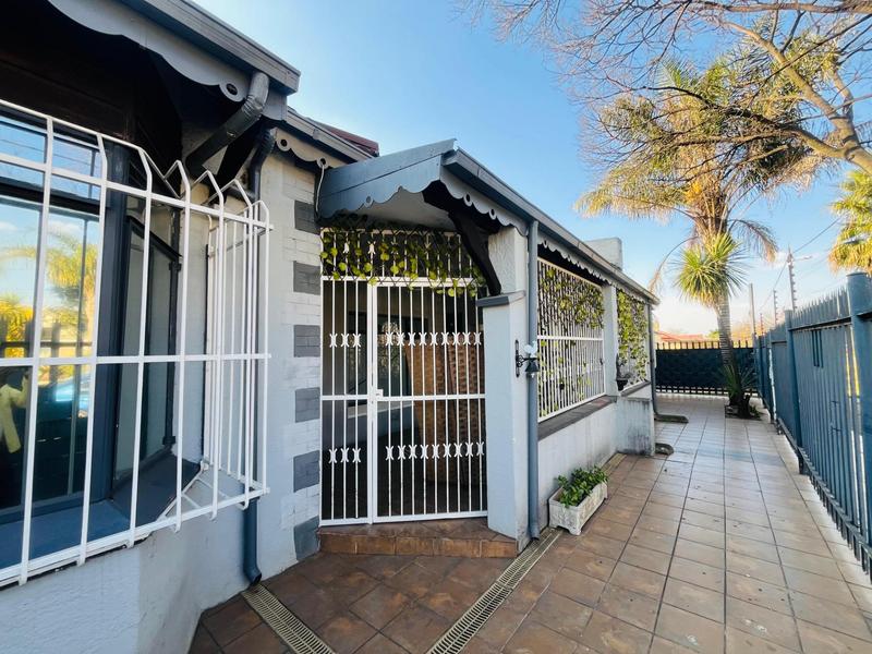 7 Bedroom Property for Sale in Benoni Central Gauteng