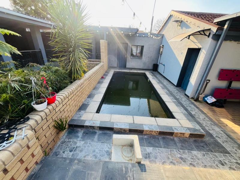 7 Bedroom Property for Sale in Benoni Central Gauteng