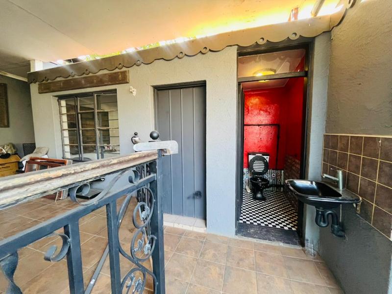 7 Bedroom Property for Sale in Benoni Central Gauteng
