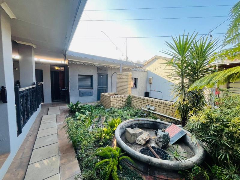 7 Bedroom Property for Sale in Benoni Central Gauteng