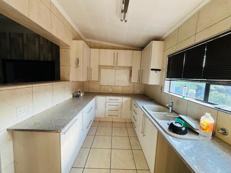 7 Bedroom Property for Sale in Benoni Central Gauteng