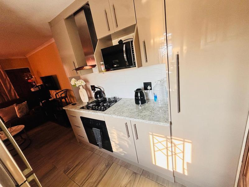 3 Bedroom Property for Sale in Windmill Park Gauteng