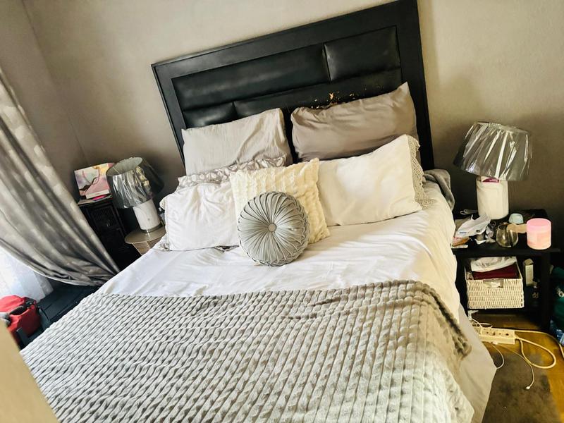 3 Bedroom Property for Sale in Windmill Park Gauteng