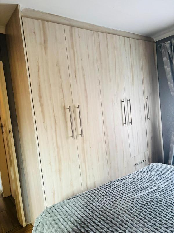 3 Bedroom Property for Sale in Windmill Park Gauteng