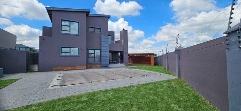 3 Bedroom Property for Sale in Helderwyk Gauteng