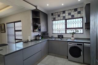 3 Bedroom Property for Sale in Helderwyk Gauteng