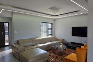 3 Bedroom Property for Sale in Helderwyk Gauteng