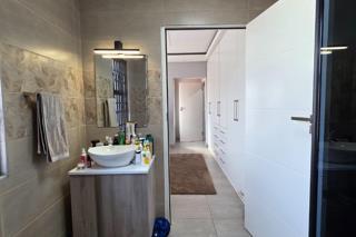 3 Bedroom Property for Sale in Helderwyk Gauteng