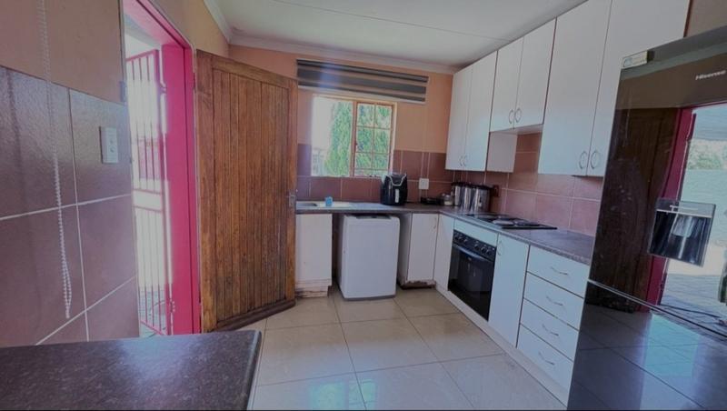 2 Bedroom Property for Sale in The Orchards Gauteng