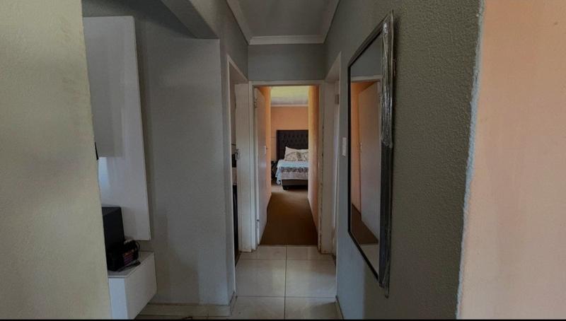 2 Bedroom Property for Sale in The Orchards Gauteng