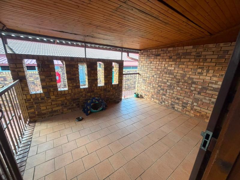 2 Bedroom Property for Sale in Amandasig Gauteng
