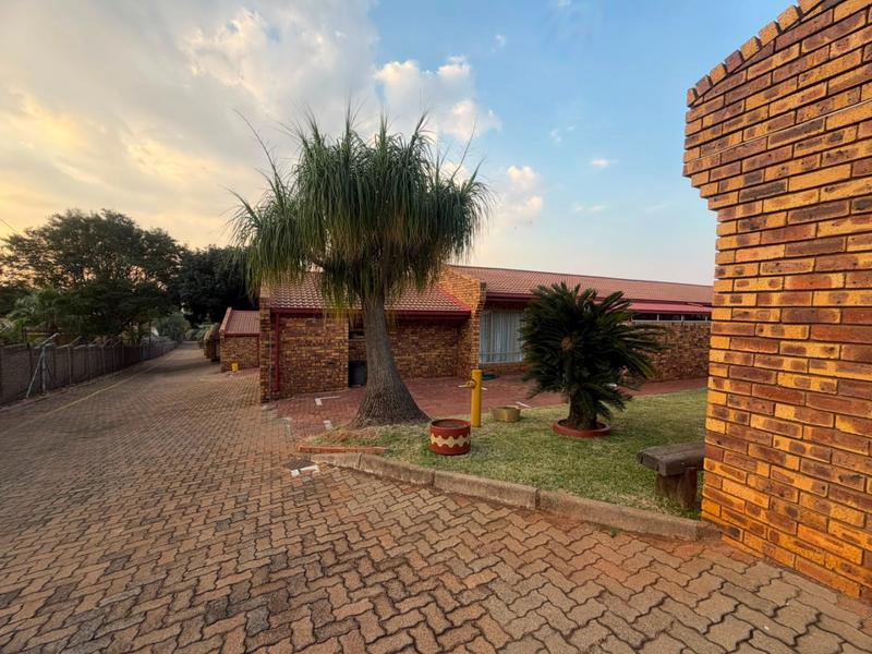 2 Bedroom Property for Sale in Amandasig Gauteng