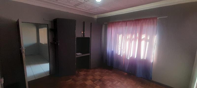 3 Bedroom Property for Sale in Mountain View Gauteng