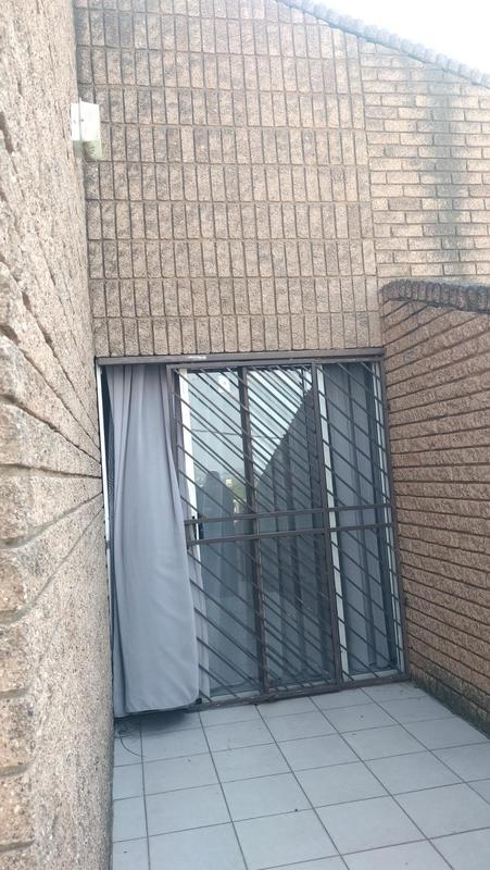 5 Bedroom Property for Sale in Crosby Gauteng