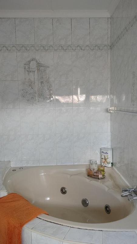 5 Bedroom Property for Sale in Crosby Gauteng