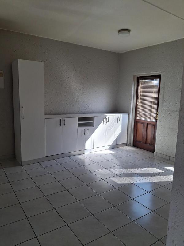 To Let 1 Bedroom Property for Rent in Montgomery Park Gauteng