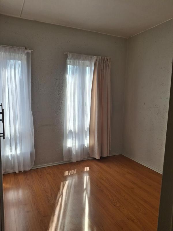 To Let 1 Bedroom Property for Rent in Montgomery Park Gauteng