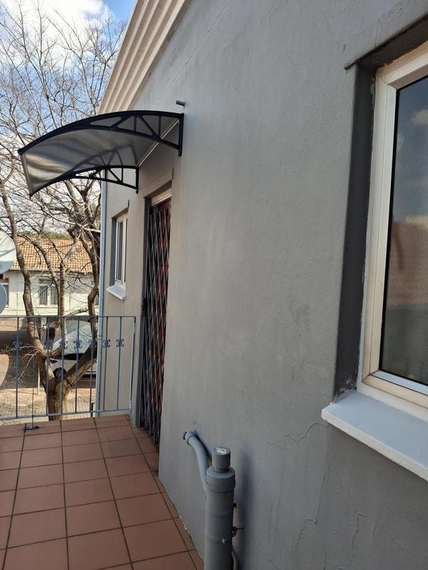 To Let 1 Bedroom Property for Rent in Montgomery Park Gauteng