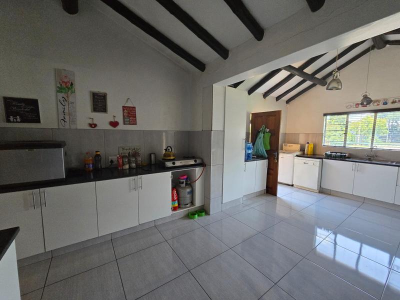 4 Bedroom Property for Sale in Verwoerdpark Gauteng