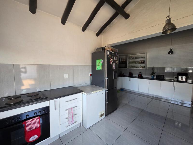 4 Bedroom Property for Sale in Verwoerdpark Gauteng