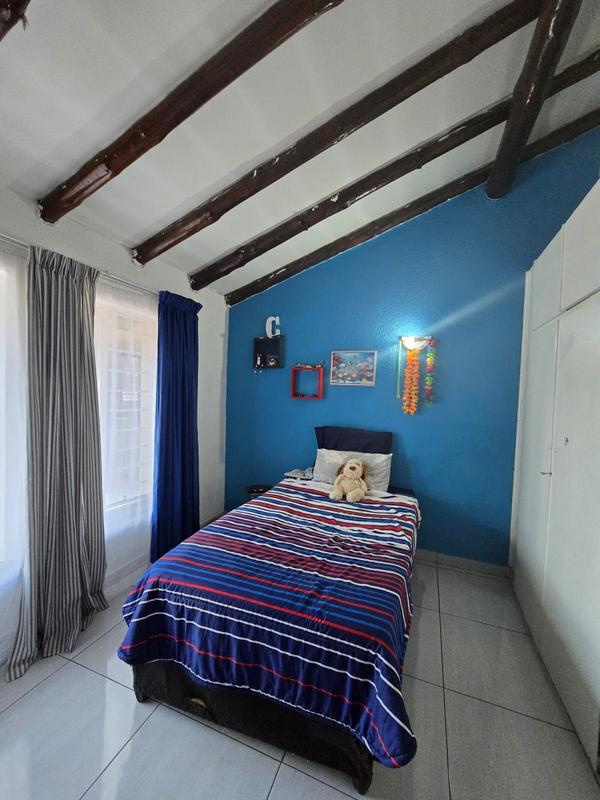 4 Bedroom Property for Sale in Verwoerdpark Gauteng