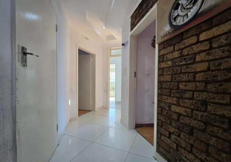 4 Bedroom Property for Sale in Oakdene Gauteng