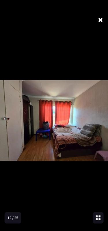 4 Bedroom Property for Sale in Oakdene Gauteng