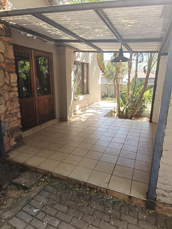 To Let 2 Bedroom Property for Rent in Lynnwood Glen Gauteng