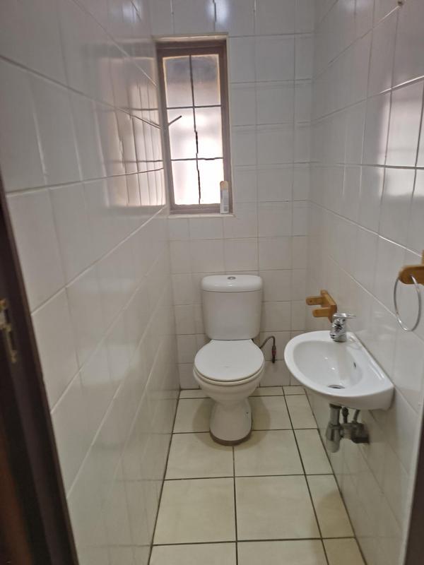 To Let 2 Bedroom Property for Rent in Lynnwood Glen Gauteng