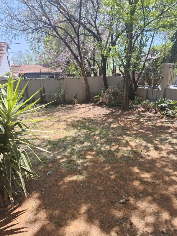 To Let 2 Bedroom Property for Rent in Lynnwood Glen Gauteng