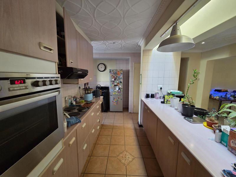 To Let 4 Bedroom Property for Rent in Buccleuch Gauteng