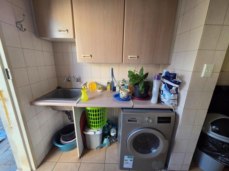 To Let 4 Bedroom Property for Rent in Buccleuch Gauteng