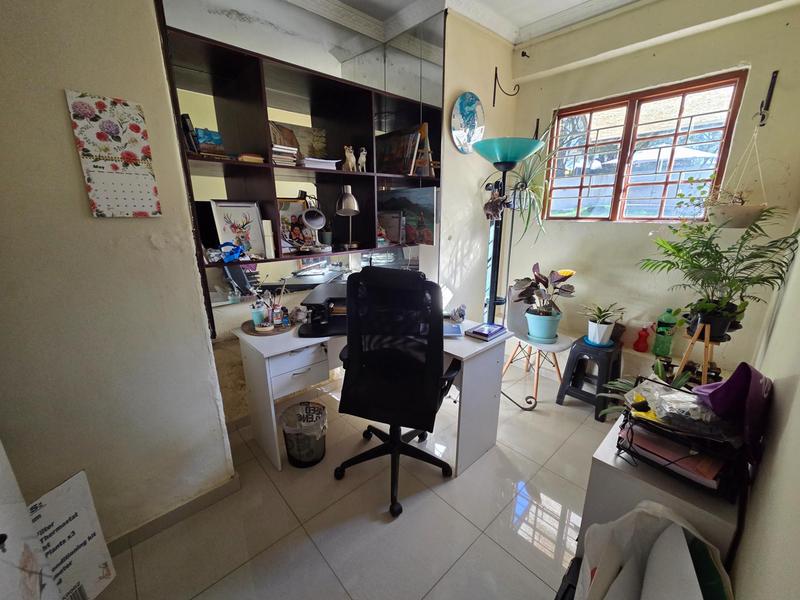 To Let 4 Bedroom Property for Rent in Buccleuch Gauteng