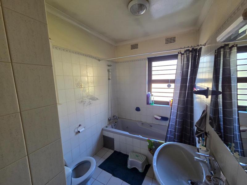 To Let 4 Bedroom Property for Rent in Buccleuch Gauteng