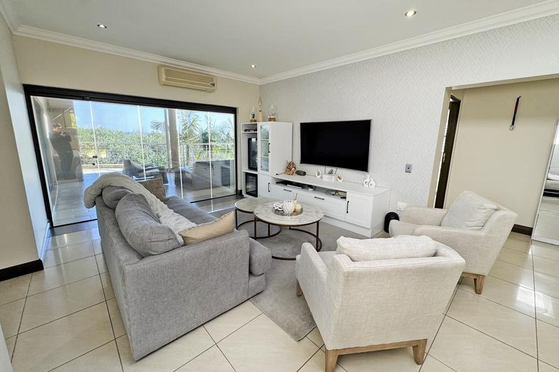 5 Bedroom Property for Sale in Benmore Gardens Gauteng