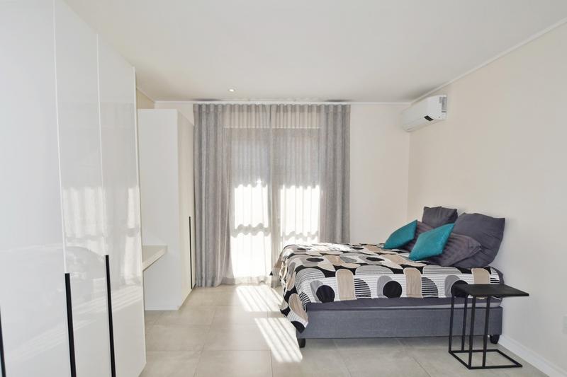 To Let 2 Bedroom Property for Rent in Hyde Park Gauteng