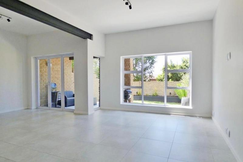 3 Bedroom Property for Sale in Bedford Park Gauteng