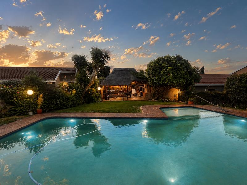 3 Bedroom Property for Sale in Bedford Park Gauteng