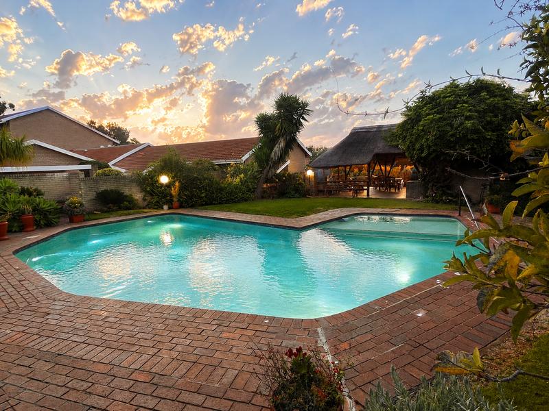 3 Bedroom Property for Sale in Bedford Park Gauteng