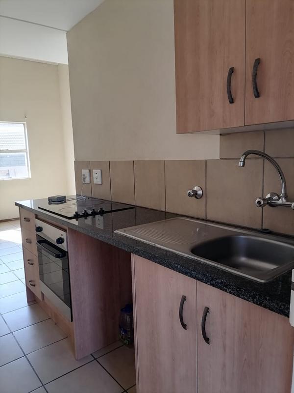 1 Bedroom Property for Sale in Kempton Park Gauteng