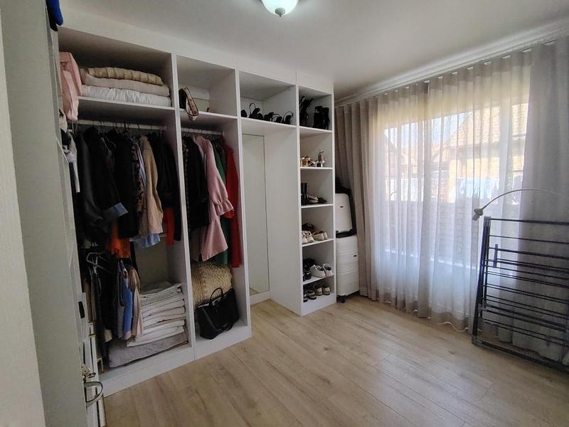 1 Bedroom Property for Sale in Kosmosdal Gauteng