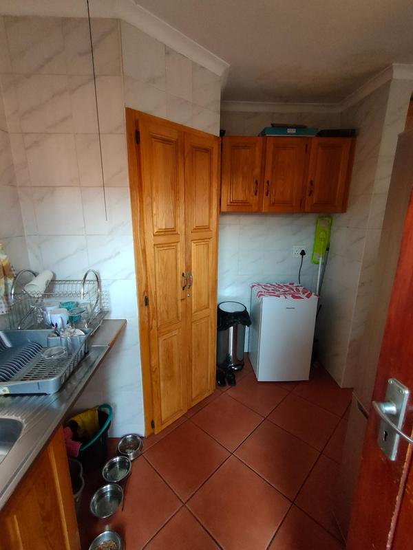 To Let 4 Bedroom Property for Rent in Rooihuiskraal North Gauteng