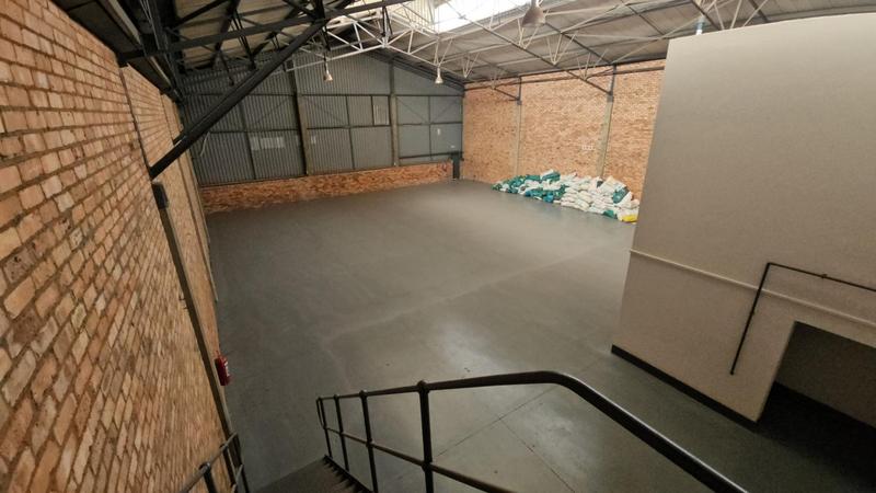 To Let Commercial Property for Rent in Randjespark Gauteng