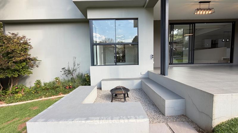 4 Bedroom Property for Sale in Bryanston East Gauteng