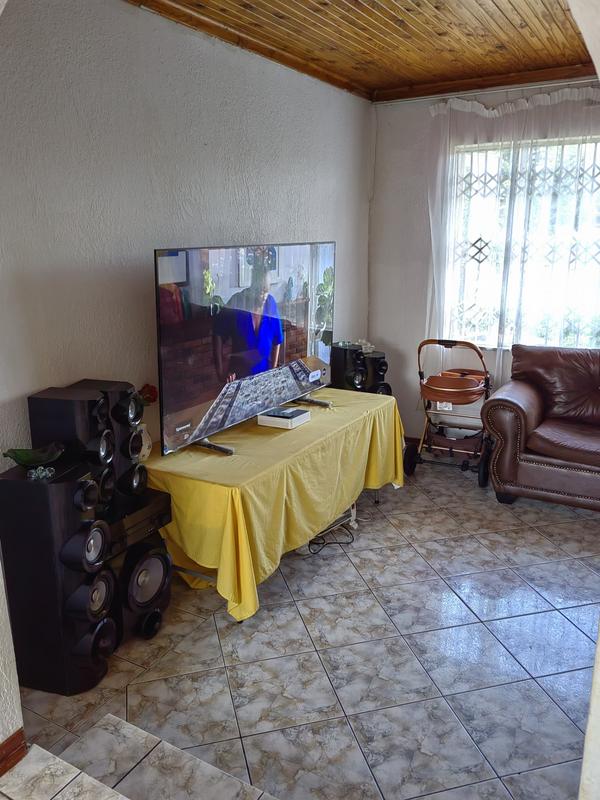 To Let 3 Bedroom Property for Rent in Ennerdale Gauteng