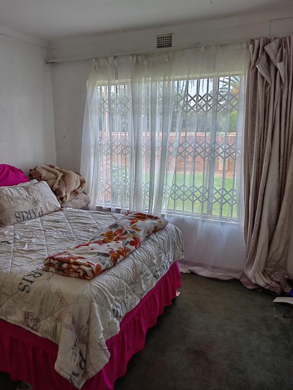 To Let 3 Bedroom Property for Rent in Ennerdale Gauteng