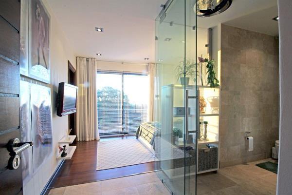 To Let 4 Bedroom Property for Rent in Bedfordview Gauteng