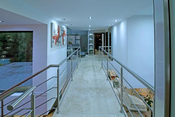 To Let 4 Bedroom Property for Rent in Bedfordview Gauteng