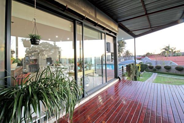 To Let 4 Bedroom Property for Rent in Bedfordview Gauteng